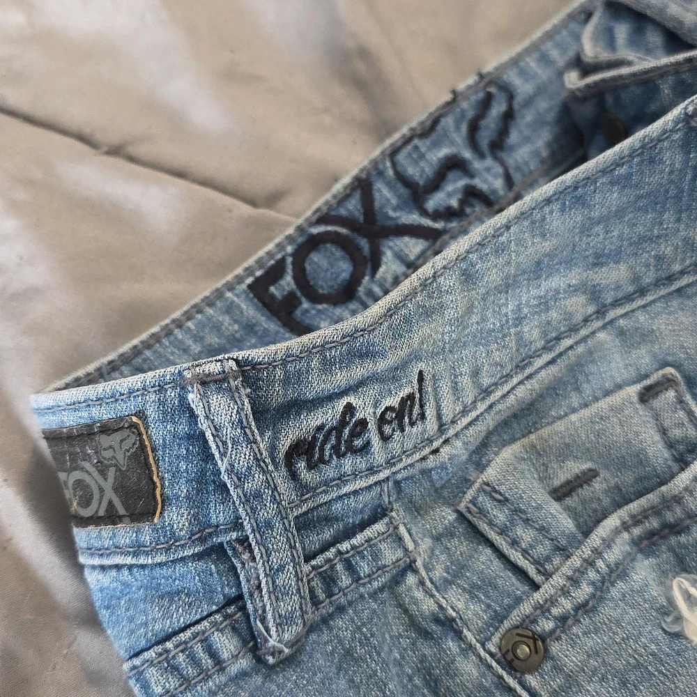 Fox Women's Light Blue Ripped Jean Shorts - Picture 4 of 5